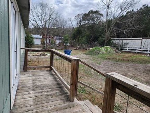 4th image of 325 Mae Dr