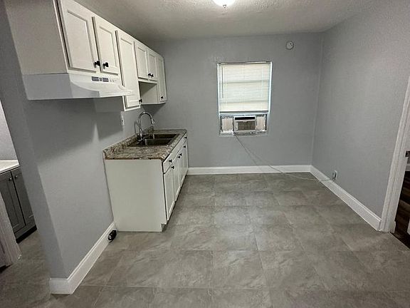 2nd image of 1757 Mount Herman St #D
