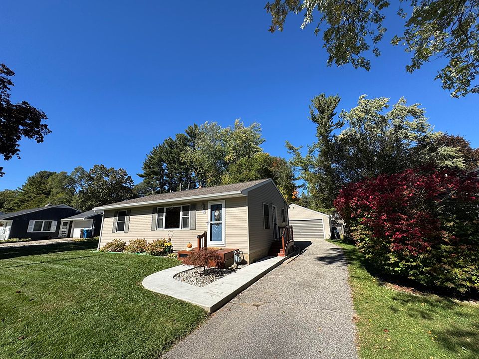 1st image of 125 Williams Dr