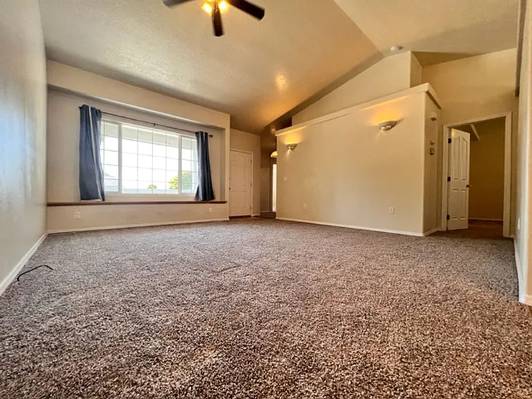 8137 W Waterfowl Ave — Photo 7