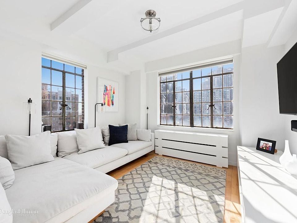1st image of 320 E 42nd St APT 2018