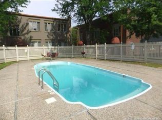 2900 Middle Rd APT 24, Jeffersonville, IN 47130