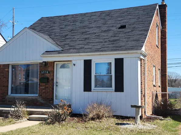 6978 Mayburn St, Dearborn Heights, MI 48127
