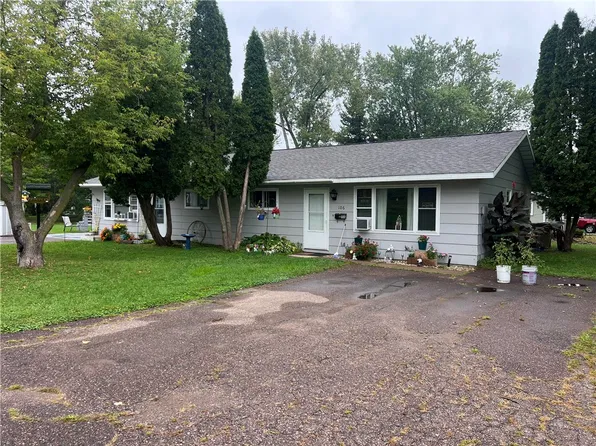 106-108 W Walnut Street #1 & 2, Chippewa Falls, WI 54729