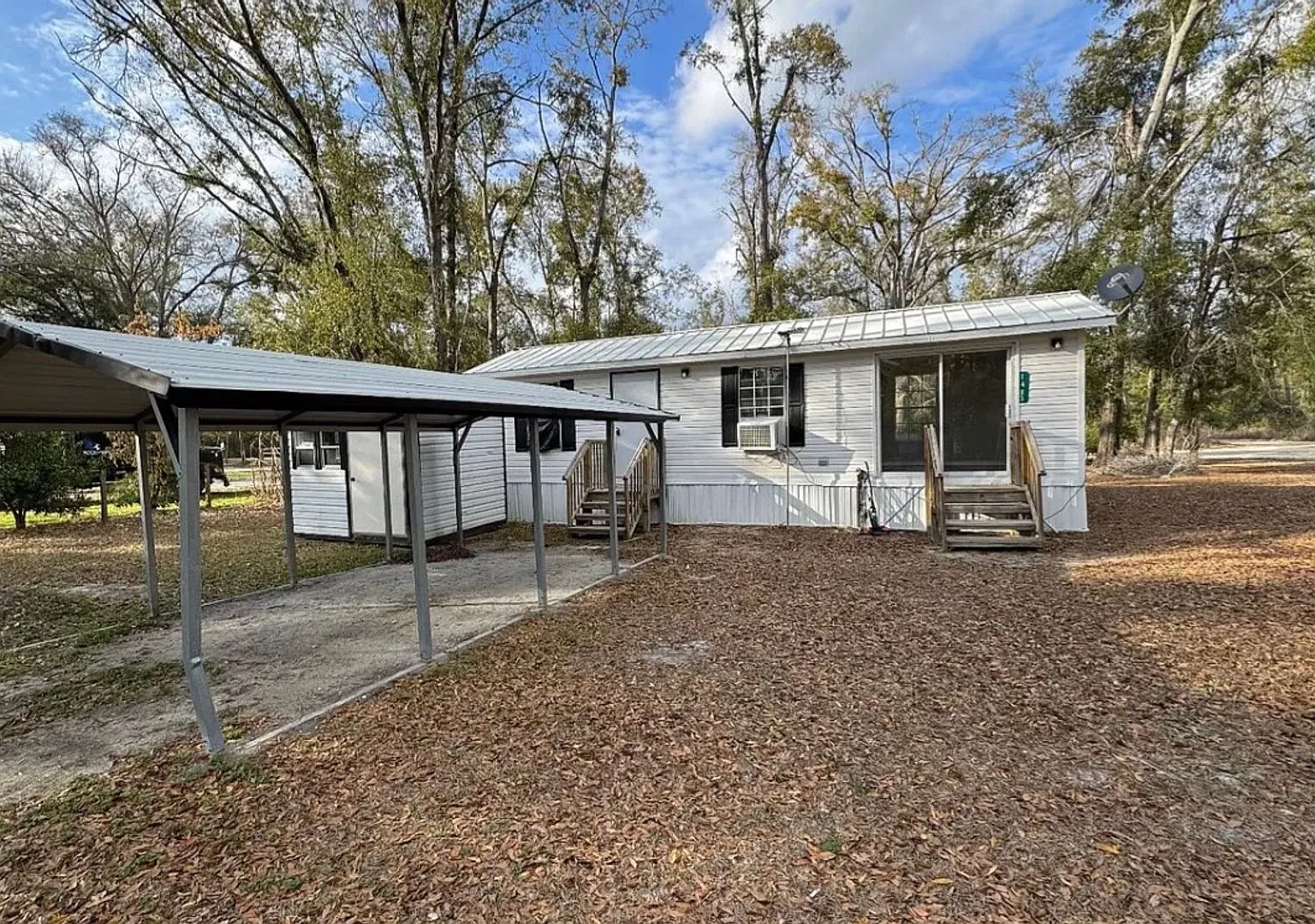 1 Bedroom, 1 Bath Manufactured home in Suwannee County — Photo 1
