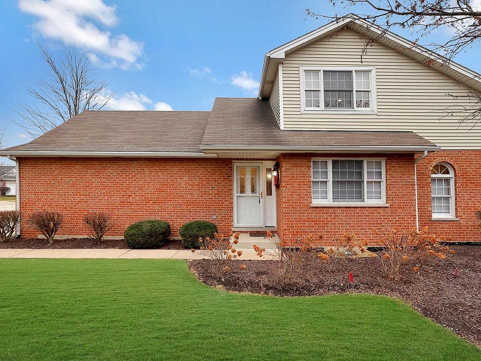 1st image of 2025 Waterford Ln