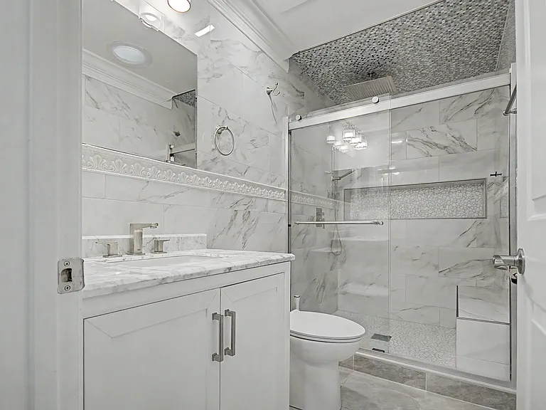 2501 Eastern Point Ct — Photo 28