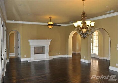 2nd image of 611 Scenic Dr