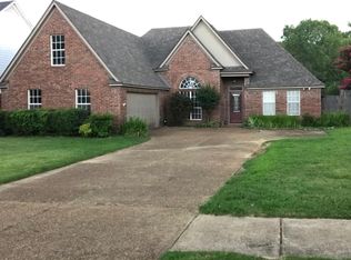 9475 Hickory Dr, Olive Branch, MS 38654