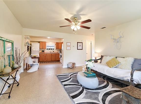4th image of 4801 Dauphine St APT C