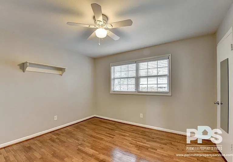 81 E Wesley Rd NE #2 — Photo 16
