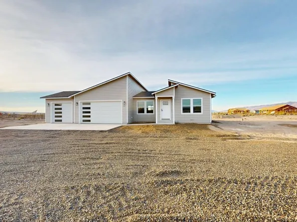 427 Yellow Brick Rd, Battle Mountain, NV 89820