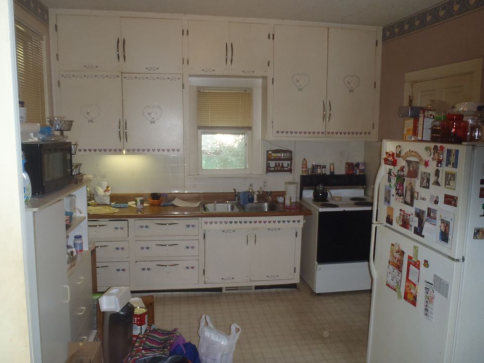 1st image of 303 10th St N