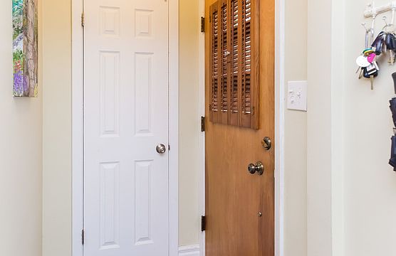 3rd image of 6133 N Keeler Ave