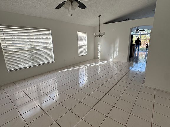 3rd image of 2323 Santa Lucia St
