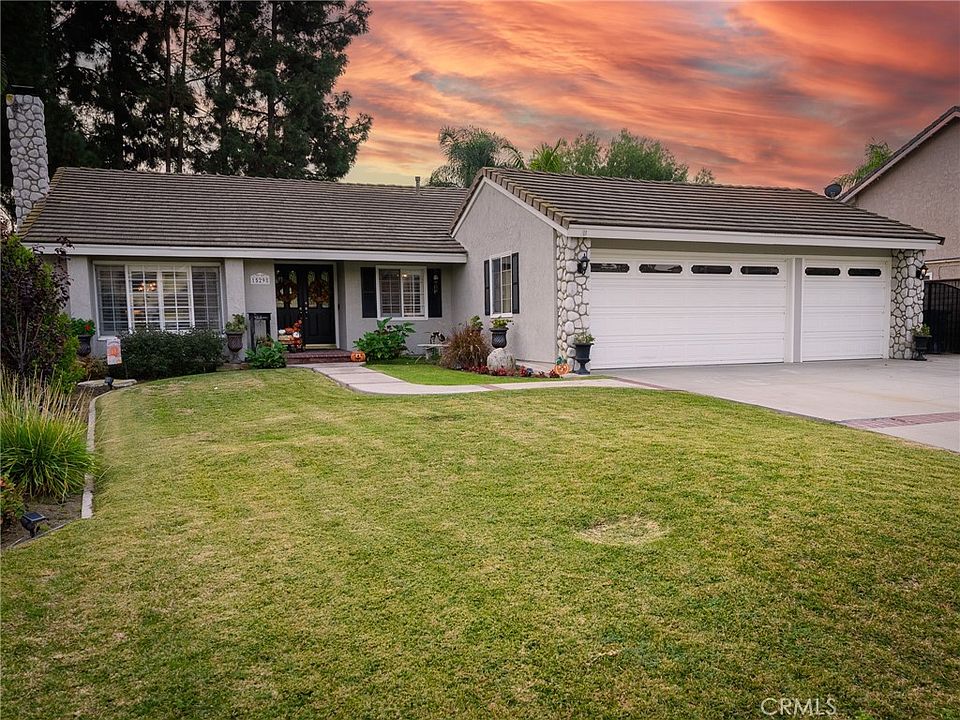 1st image of 15298 Greenworth Dr