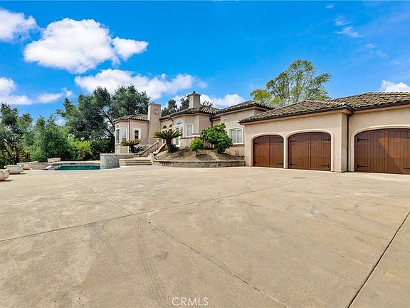 3rd image of 3013 Olive Hill Rd