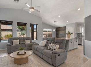 3510 W Quail Track Dr, Phoenix, AZ 85083