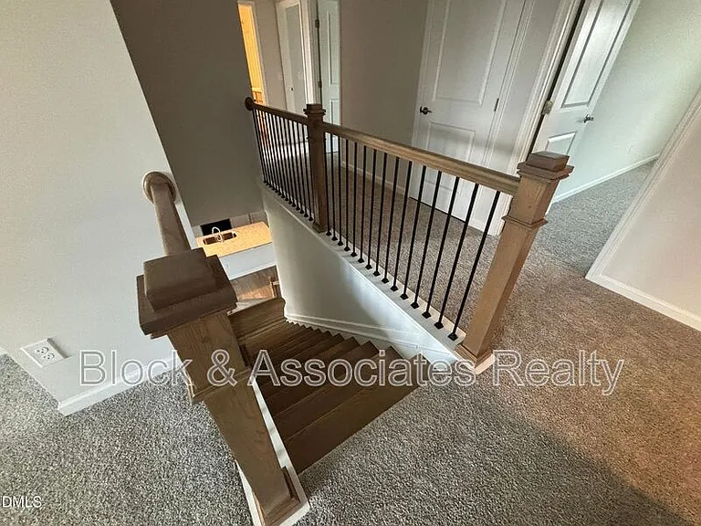 3230 Pelican Ln — Photo 33
