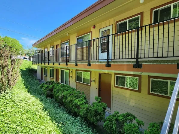 930 SW Gibbs St #1-15, Portland, OR 97239