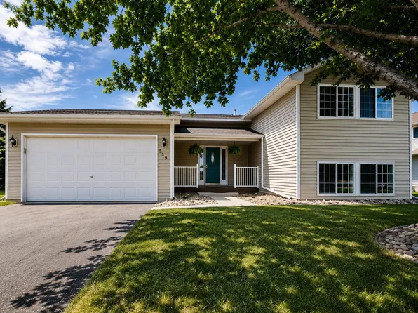 509 S Maple St, Belle Plaine, MN 56011