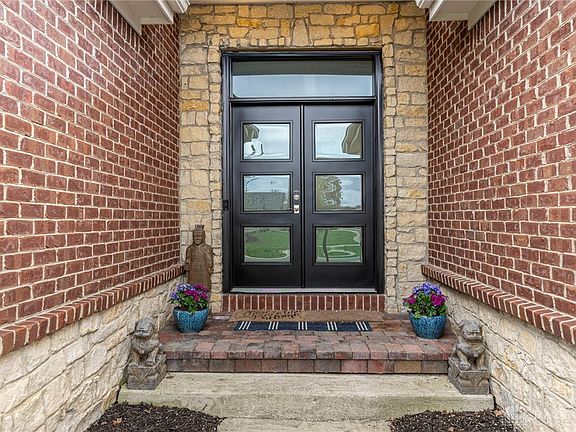 2nd image of 9536 Country Path Trl