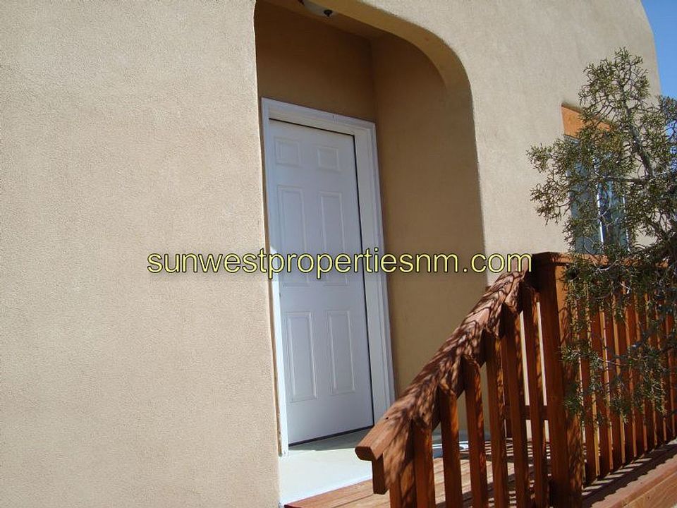 1st image of 4710 Daybreak Dr
