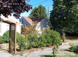 802 NW 49th St, Seattle, WA 98107