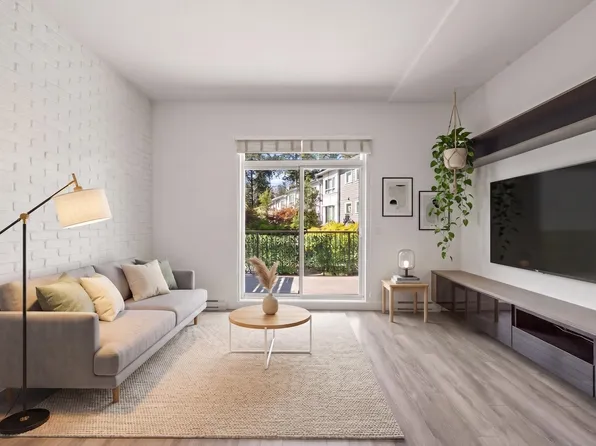 15340 Guildford Dr #55, Surrey, BC V3R 0C9