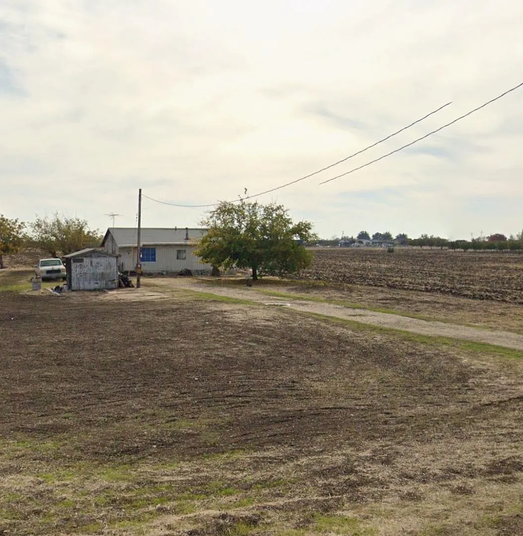 9447 Gerard Ave photo 1