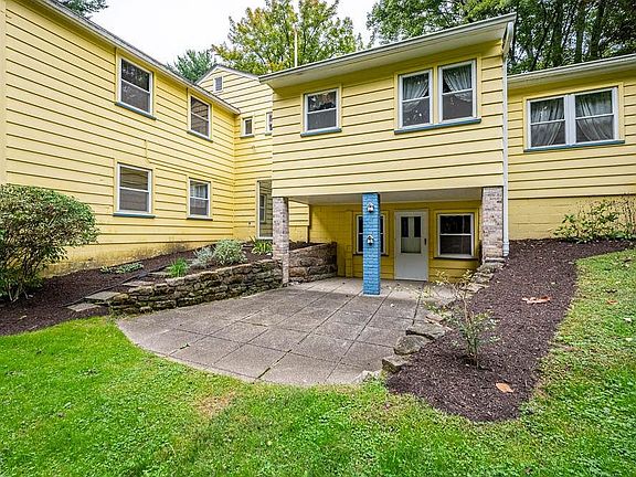 2nd image of 1041 Academy Dr