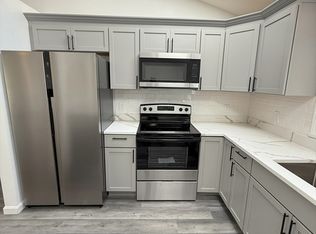 95 Kenberma Rd, Worcester, MA 01604