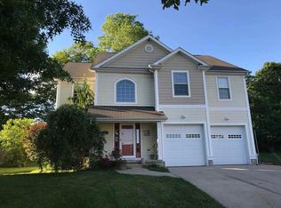 334 W Persimmon Ct, Bloomington, IN 47403