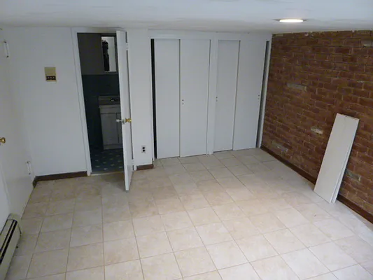 Rented by JK Dansar Corp | media 4