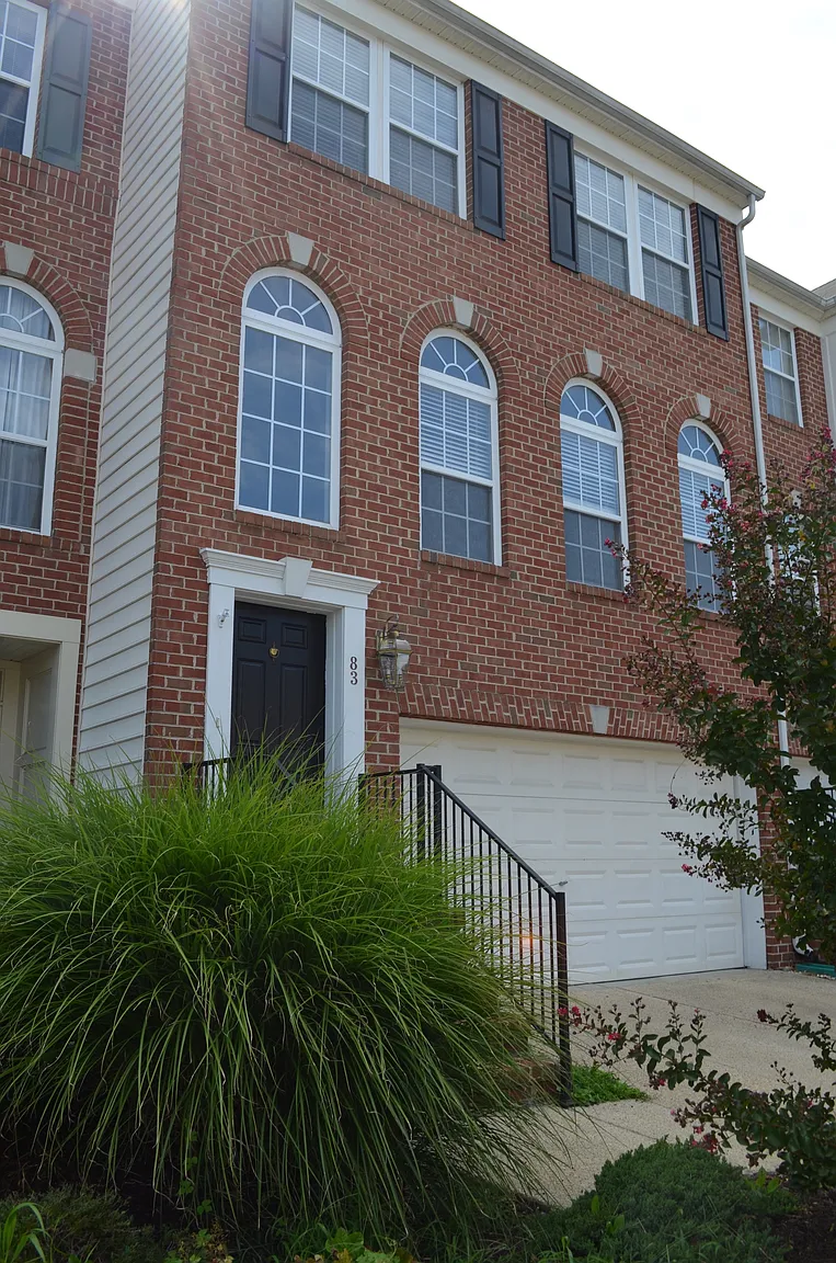 83 Two Rivers Dr photo 1