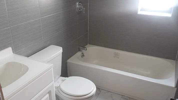 Rented by Zuz Realty | media 24