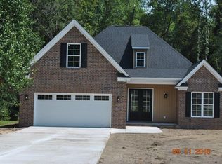 214 Lois Cir, Moncks Corner, SC 29461