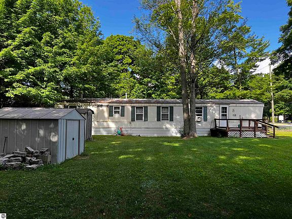 3rd image of 4343 Sugar Maple Dr