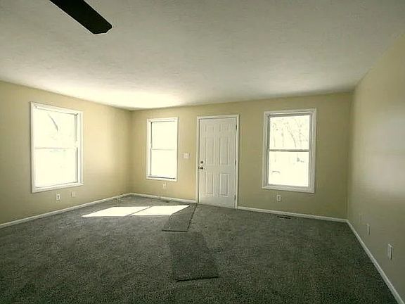 5th image of 1742 Ira Ave NW