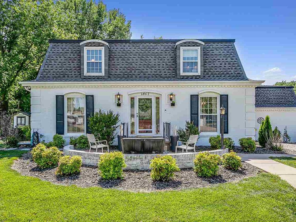 1st image of 1861 Circle Dr