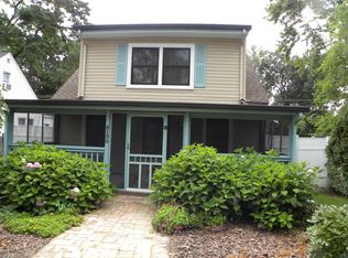 8100 Janis St, Shelby Township, MI 48317