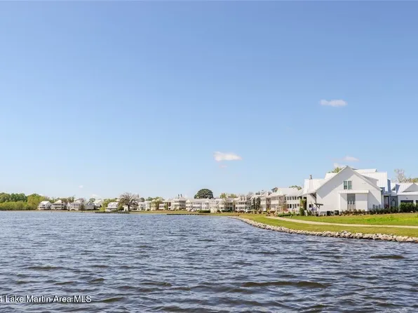 160 Crescent Way, Pike Road, AL 36064