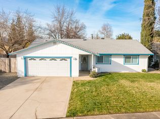 146 Woodhill Dr, Redding, CA 96003