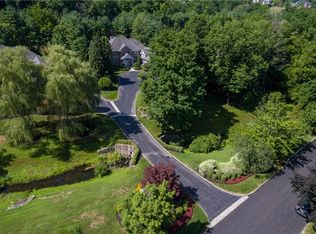 35 Wrights Mill Rd, Armonk, NY 10504