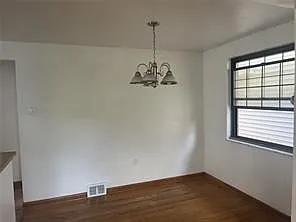 218 Bronx Ave #1 — Photo 6