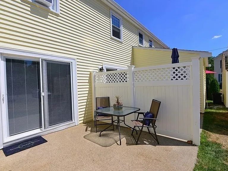 4 George St #3 — Photo 19