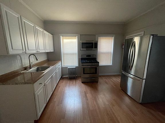 Kitchen with New appliances