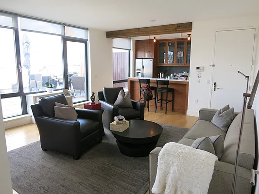Rented by City View Living | media 19
