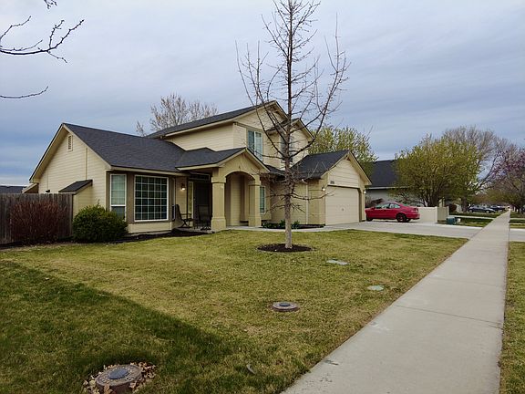 2nd image of 3551 S Payette River Ave