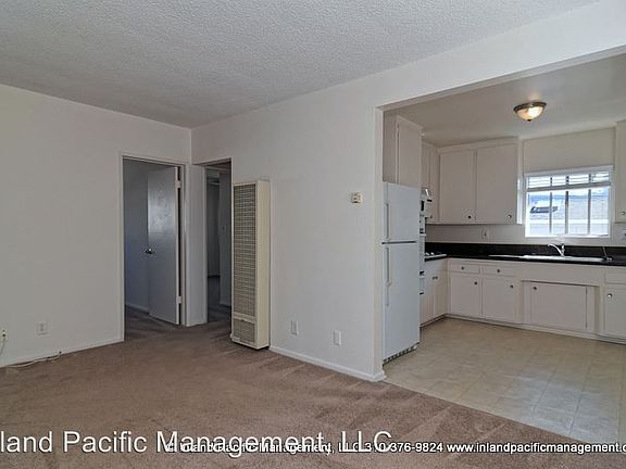 3rd image of 1314 Loma Dr APT 4